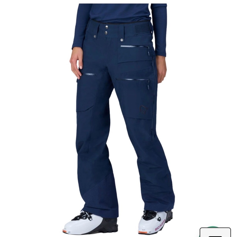 Norrona Lofoten Insulated Gore-Tex Ski Pants